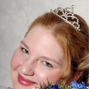 Meet your Posher, Kelly